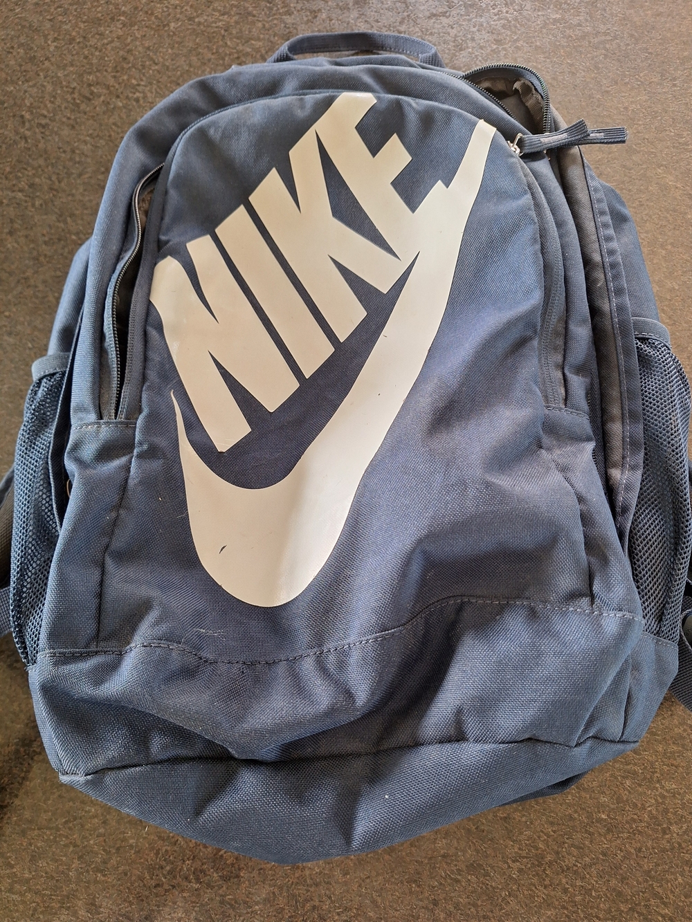Nike Men's Navy Blue Logo Backpack